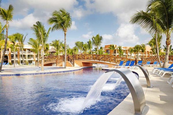 77-swimming-pool-9-hotel-barcelo-maya-beach54-125606