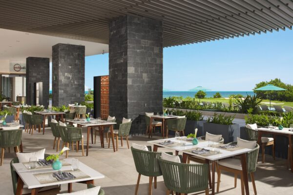 CUN-Dreams-Vista-Cancun-Resto-La-Terraza-001